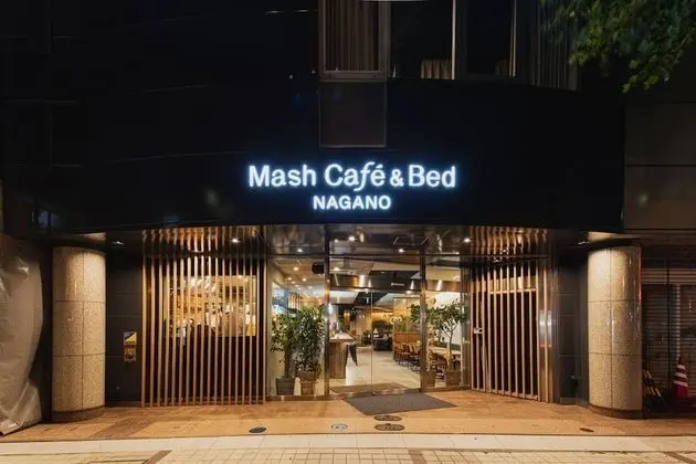 Mash Café & Bed NAGANO - Hostel - Dış Mekan
