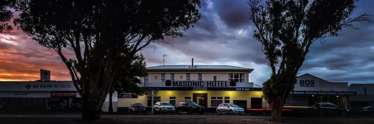 Masonic Hotel - Dış Mekan