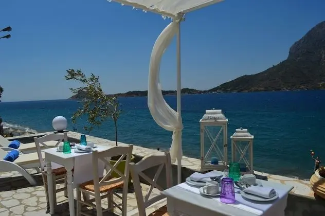 MasouriBlu Hotel - Dış Mekan