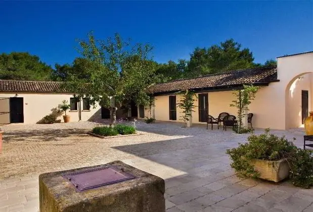Masseria Panareo Hotel