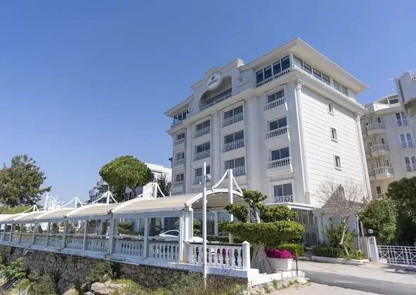 Massimo Hotel - 9