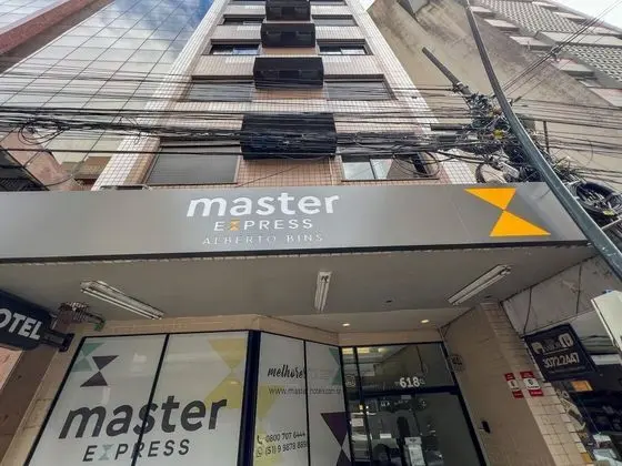 Master Express Alberto Bins - Dış Mekan