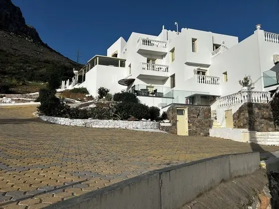 Master Suite Complex With Pool and Full View - Öne Çıkan Resim