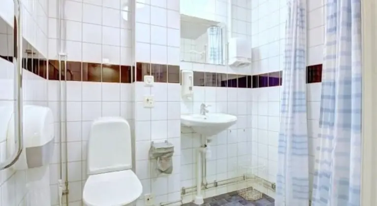 Masthuggsterassens Vandrarhem - Hostel - Banyo Tipleri