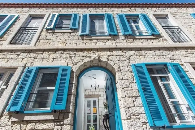 Mastika Köy İçi Otel