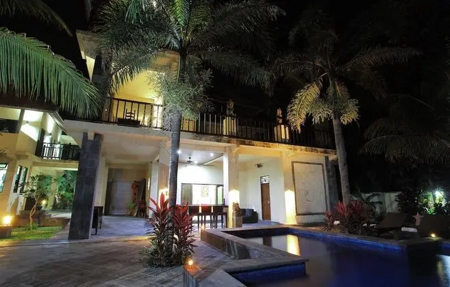 Villa Matanai - Havuz