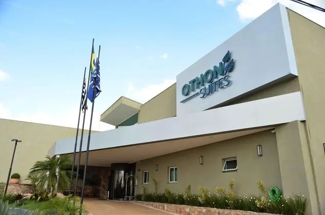 Matao Othon Suites