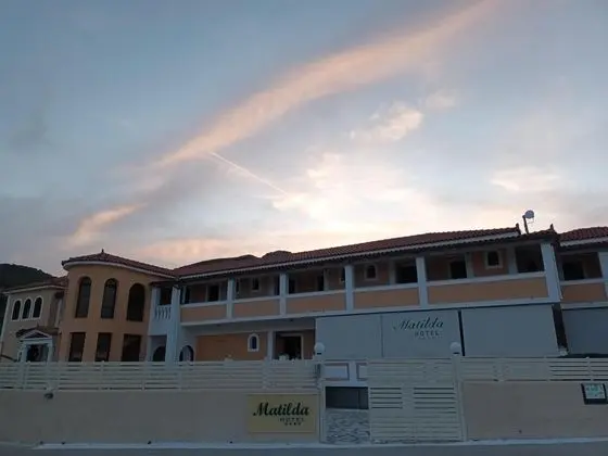 Matilda Hotel - Dış Mekan