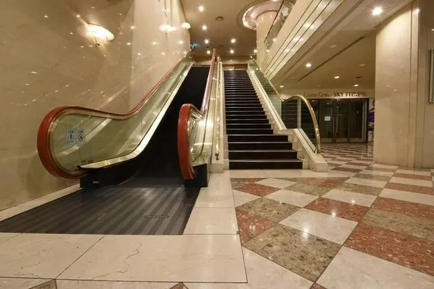 Matsuyama Tokyu REI Hotel - Dış Mekan