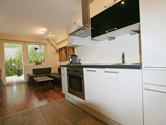 Matt See in See With 2 Bedrooms and 3 Bathrooms - Oda