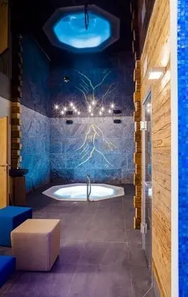 Matthiol Serviced Apartments - Havuz