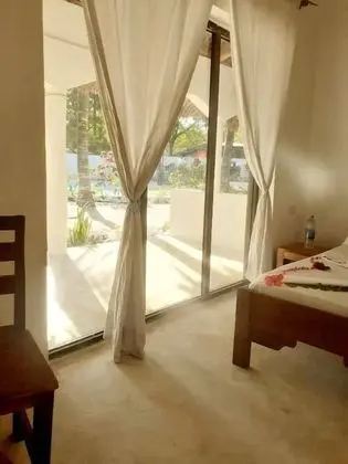Maua beach lodge
