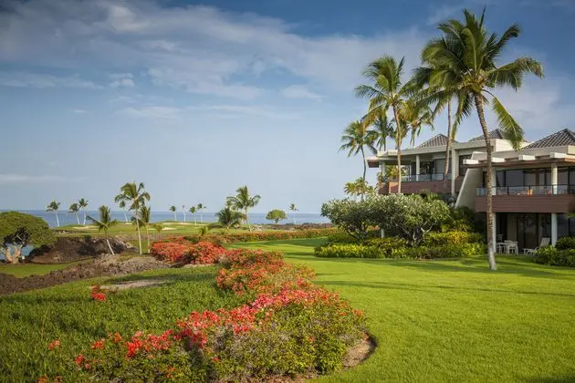 Mauna Lani Point