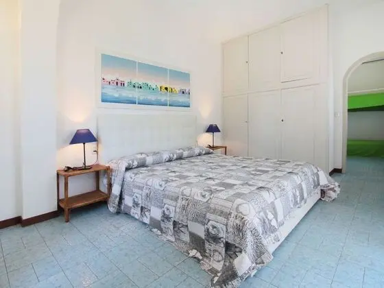 Mauro Forte dei Marmi - Oda
