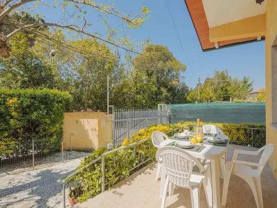 Mauro Marina di Pietrasanta - Öne Çıkan Resim