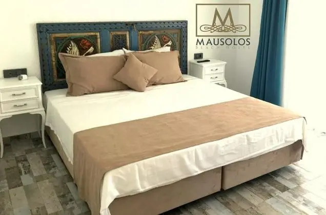 Mausolos Beach Hotel