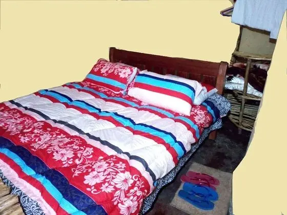 Maverick Camp Rondavels and Homestay - Oda