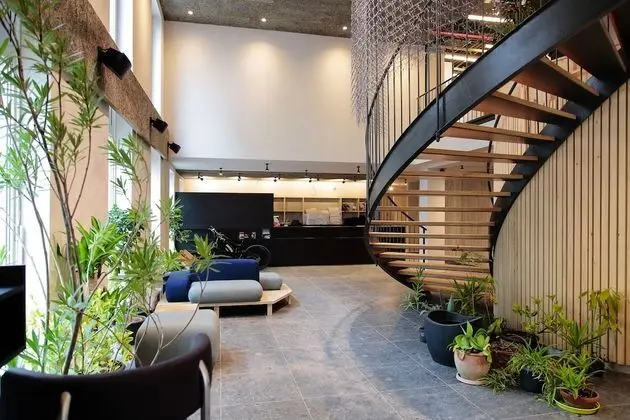 Maverick Urban Lodge - Lobi