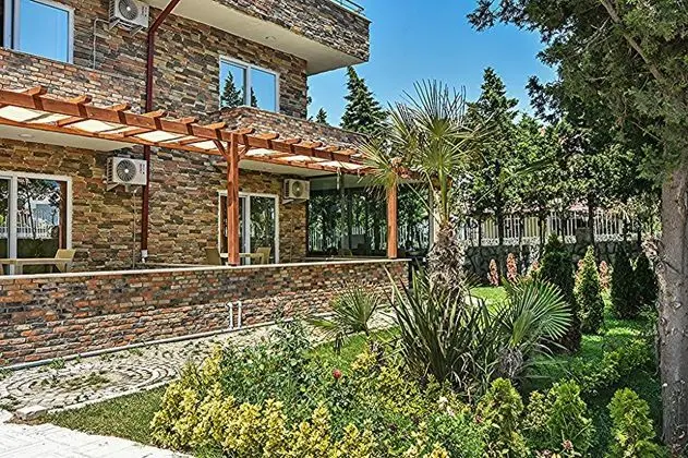 Mavi Koy Beach Resort - Bahçeler