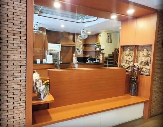 Max Residence - Lobi