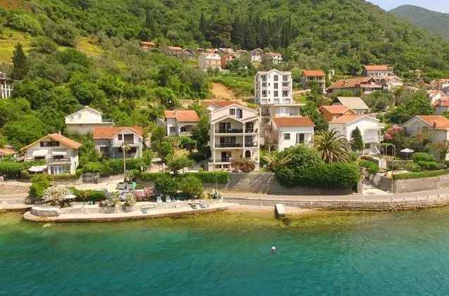 MaXhit Apartments