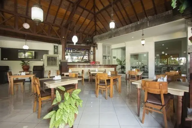 Maxi Hotel Kedonganan - Yerinde Yemek