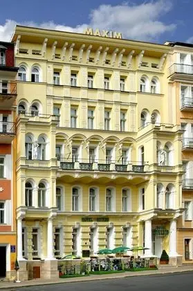 Hotel Maxim - Dış Mekan