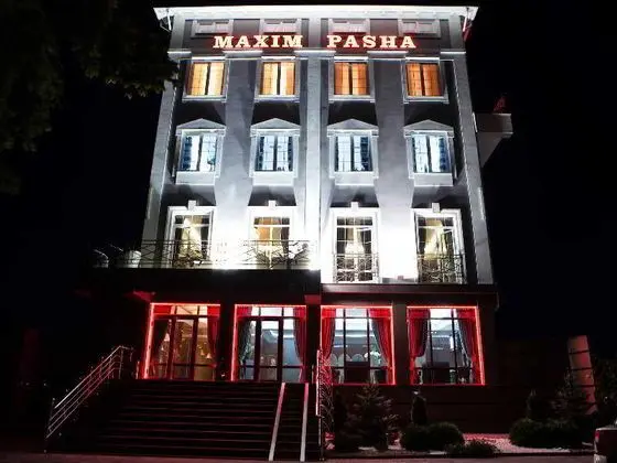 Maxim Pasha Hotel