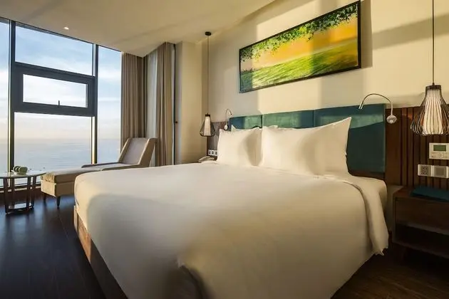 Maximilan DaNang Beach Hotel - Oda