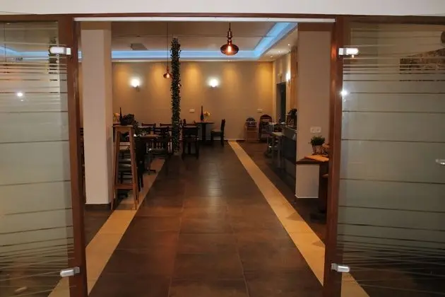 Hotel Maximo - Yerinde Yemek