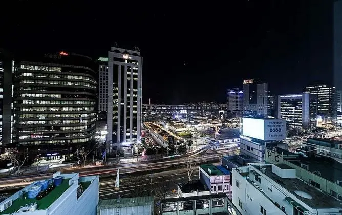 Maximum Hotel
