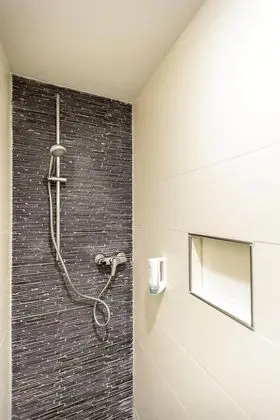 Hotel Maxis - Banyo Özellikleri