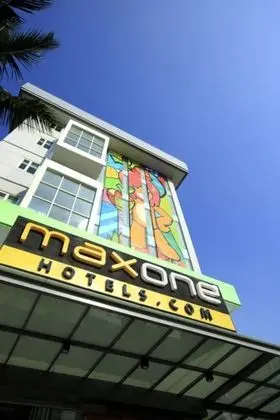 MaxOneHotels.com @ Malang