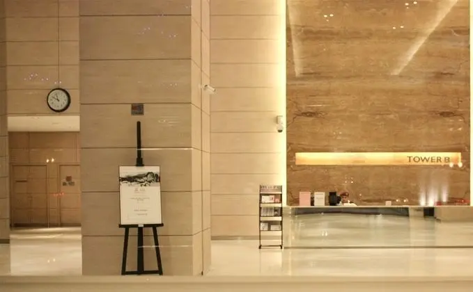 MaxStays - Max Style@ Marc Residence - Lobi