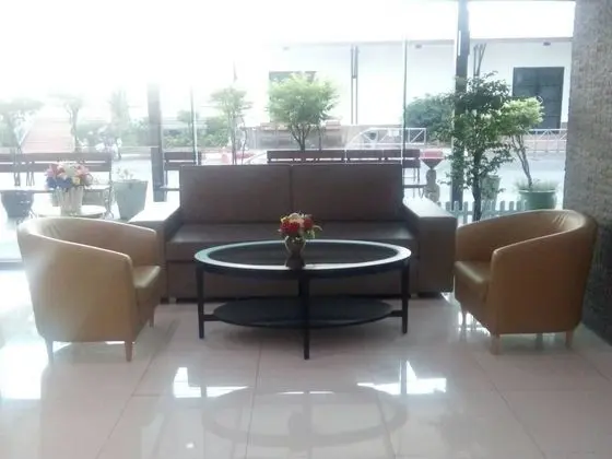 May Flower Grand Hotel Korat - Lobi