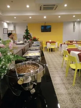 May Flower Grand Hotel Korat - Yerinde Yemek
