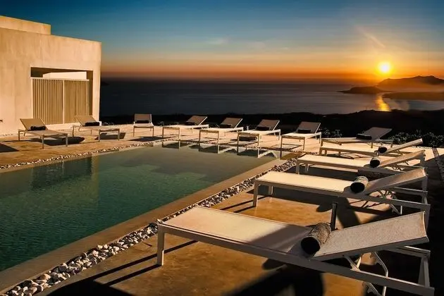 May Seven Suites - Adults Only - Havuz