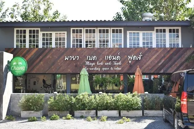 Maya Bed and Food Hostel