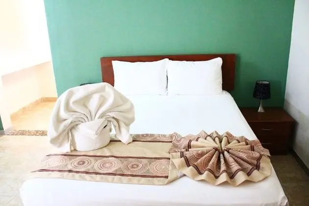 Maya Suites By LHMG
