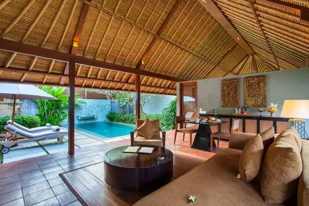Mayaloka Villa Seminyak - Lobi