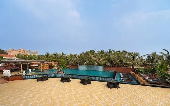 MAYFAIR Heritage, Puri - Havuz