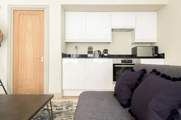 The Mayfair Retreat - Modern & Central 1bdr in 3 Apartments - Mutfak