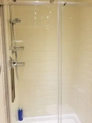 Mayflower Apartments - Banyo Tipleri