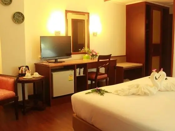 Mayflower Grande Hotel Phitsanulok - Oda