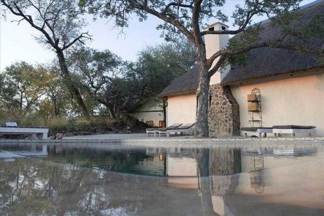 Mbizi Bush Lodge