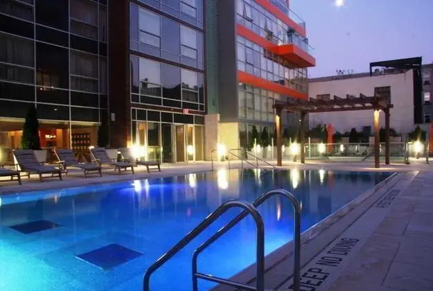 McCarren Hotel & Pool