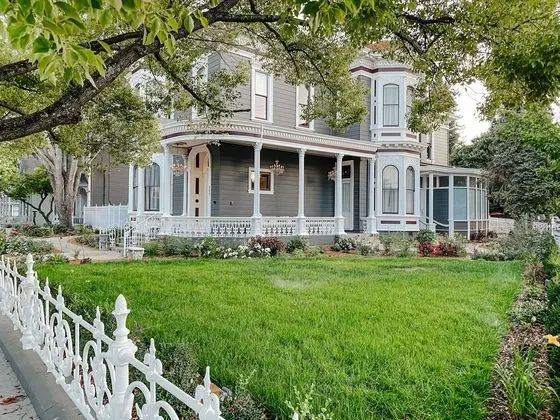 McClelland-Priest B&B Inn