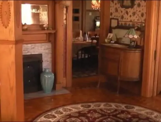 McConnell Inn - İç Mekan