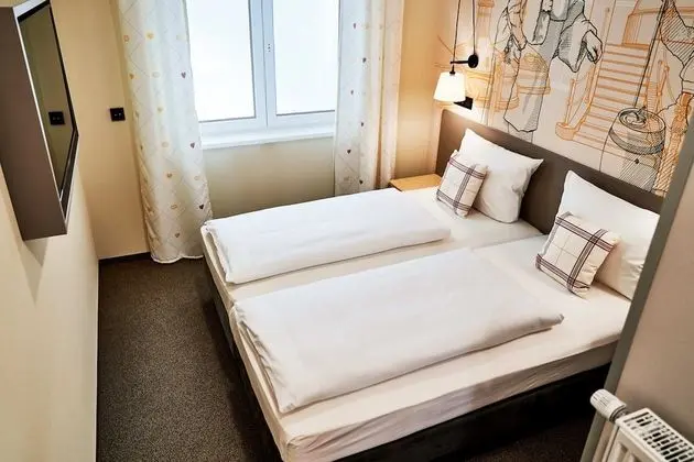 McDreams Hotel Ingolstadt - 1