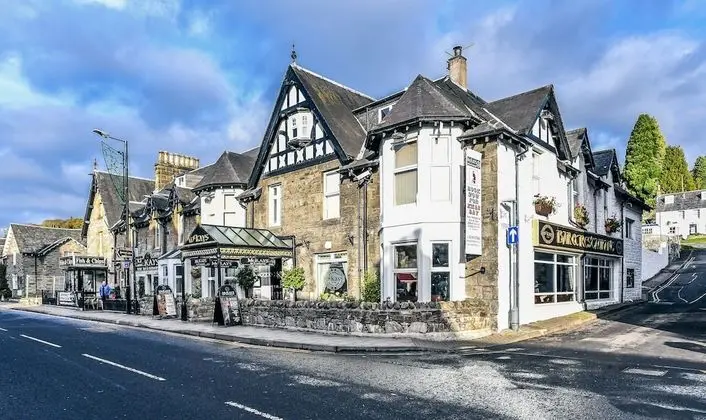 McKays Hotel Bar & Restaurant